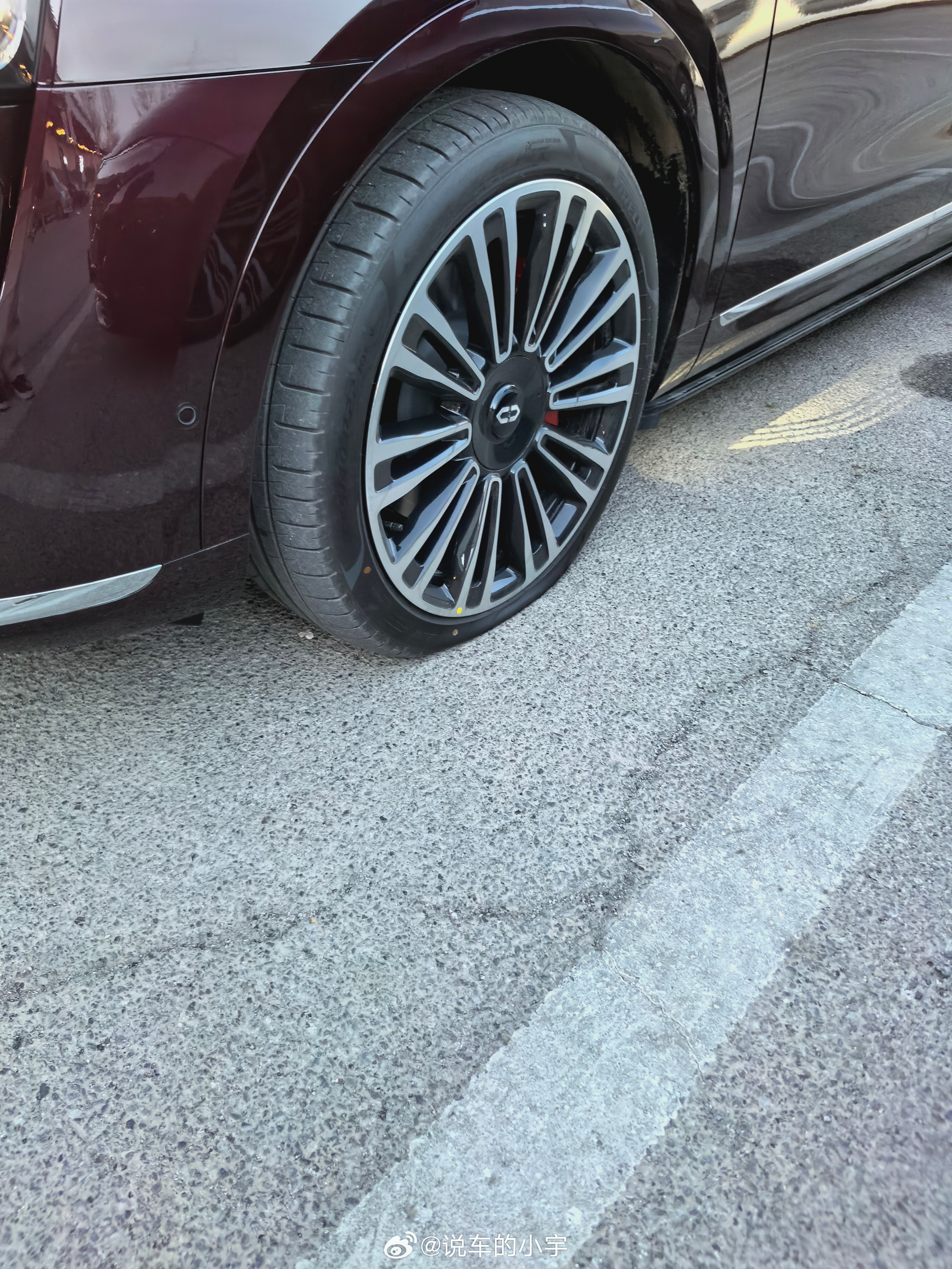 服了………还好问界服务到位！直接安排拖车了