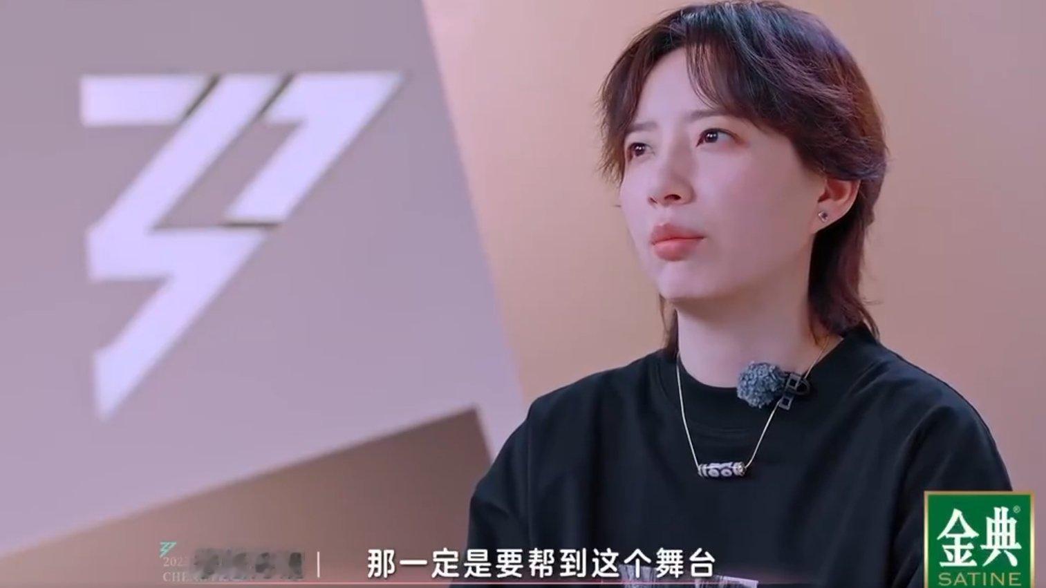 李斯丹妮李斯丹妮一打三JYP《乘风2025》四公，李斯丹妮要和王霏霏、