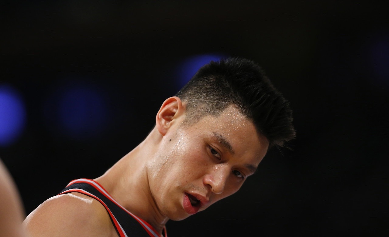 林书豪：为了留在尼克斯我曾跟经纪人说能否让火箭降低合同开价林书豪本周参与节目