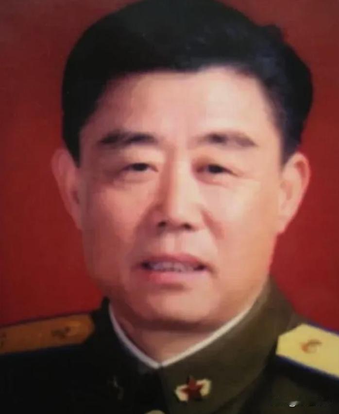 “处罚就处罚吧！反正不能打！”1968年，四架“美军战机”接近我国导弹营地时，营