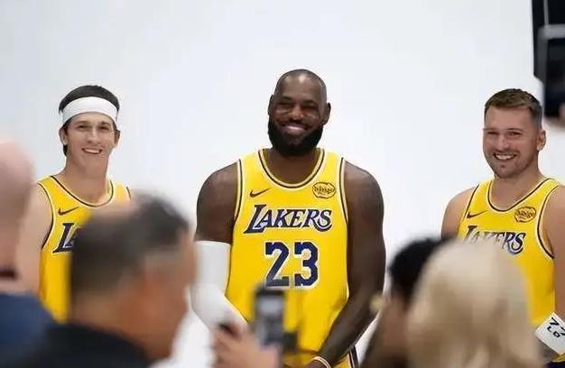 湖人或将大清洗，NBA联盟格局要变天了！本赛季湖人队的征程已经结束，在东契奇受