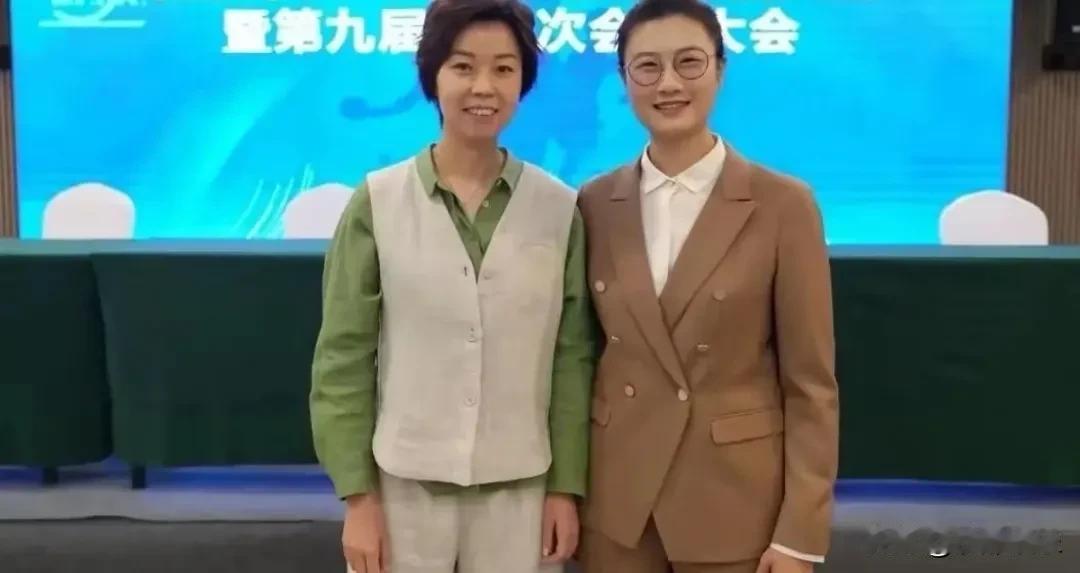 张怡宁，激动发言！6月7日，张怡宁冲上热搜！——因为她在采访中难掩笑意，而且