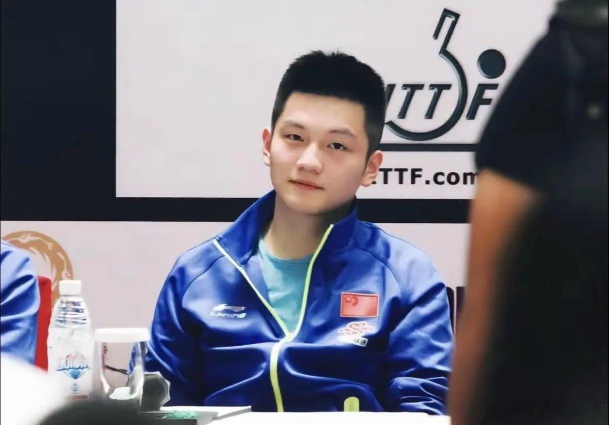 樊振东那些无意的定格瞬间📸​​​