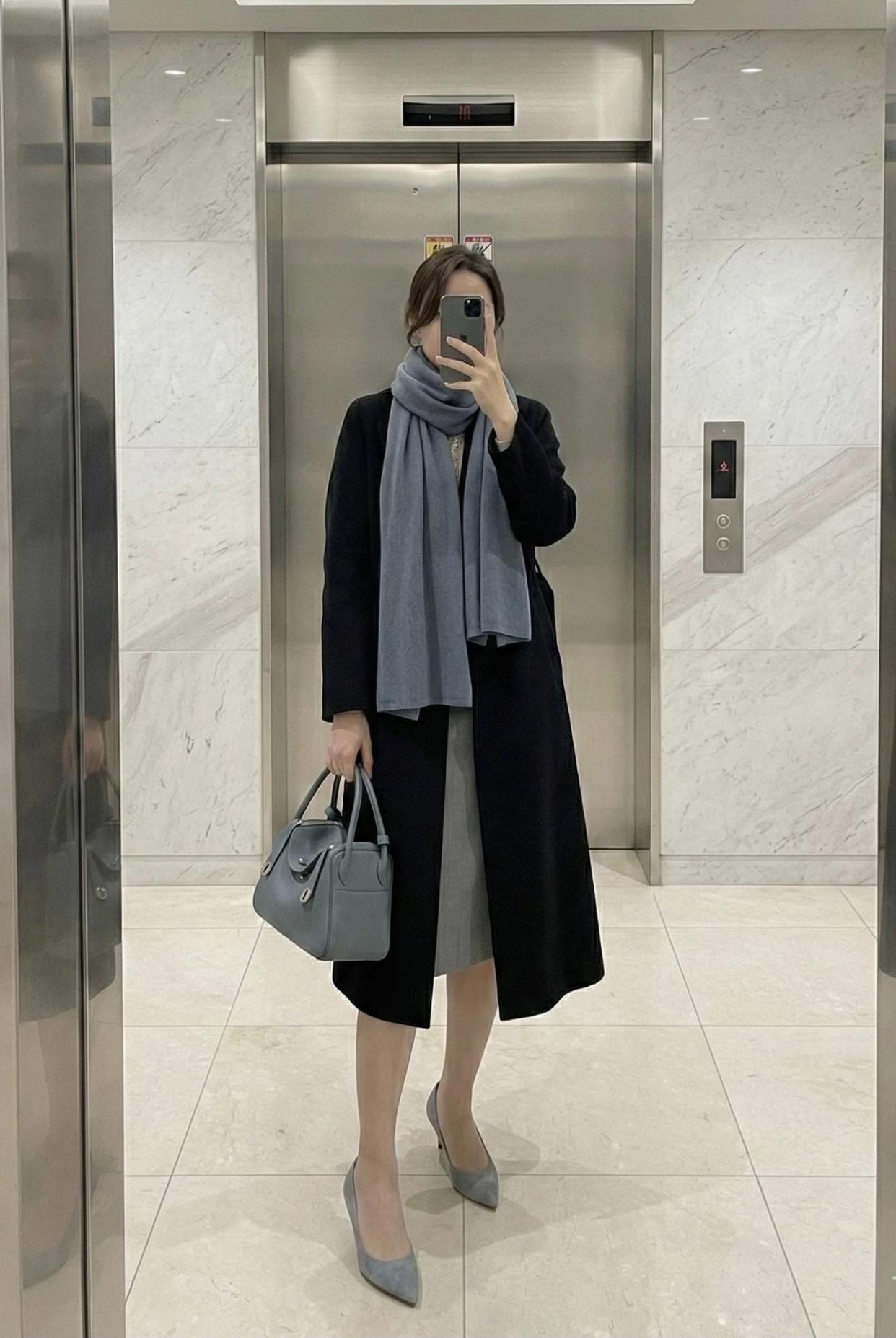 自信的女生能多有魅力自信的女生在感情里也比较独立，不会过度依赖对方。