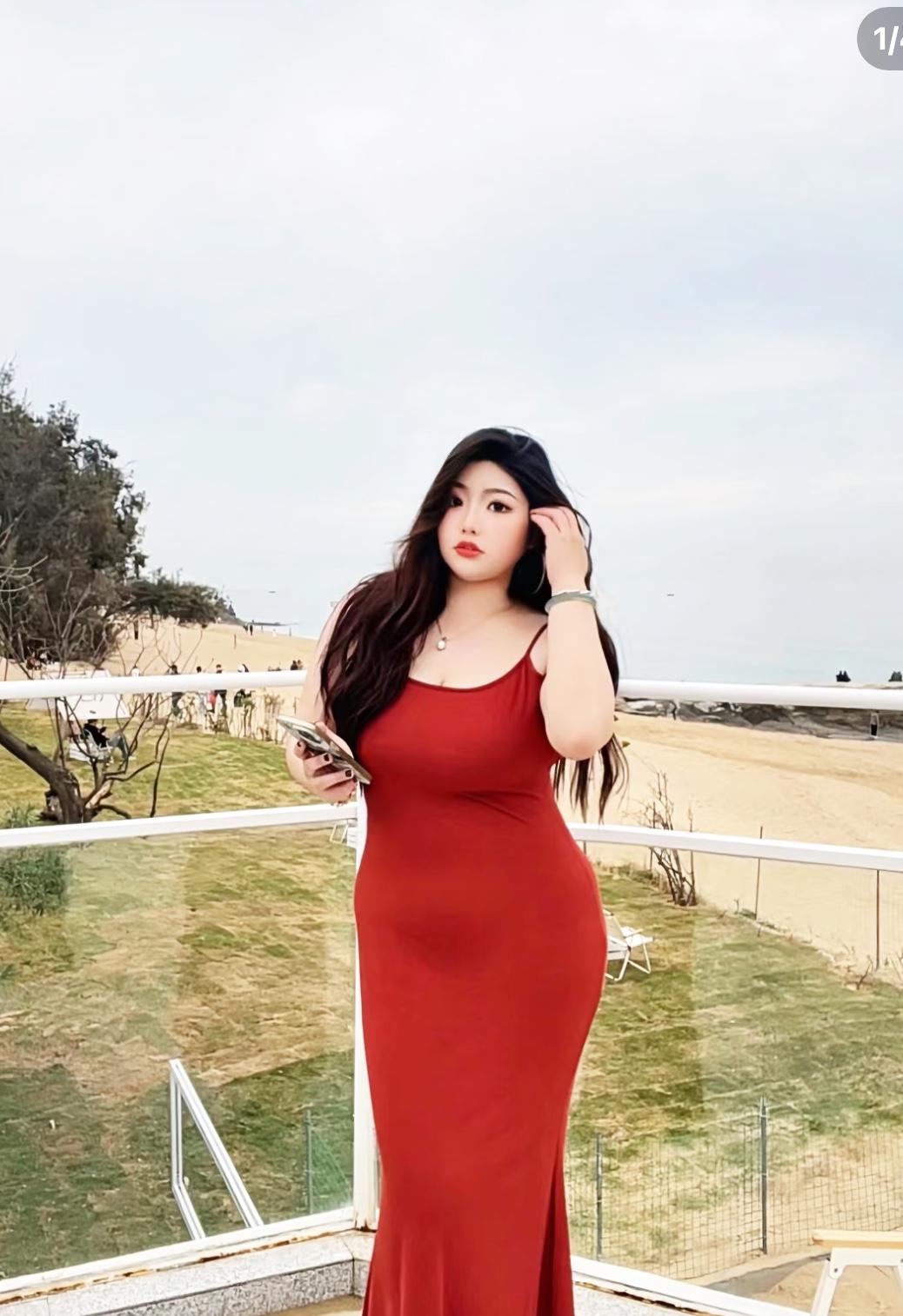最有意思的一句话:“胸是女人的贵气，臀是女人的聚宝盆，女人不能旺老公，一切打水