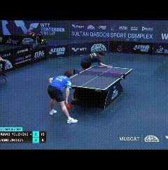 梁靖崑的腿又起反应了，走路都变高低腿了。这次出征两站比赛，都没拿到理想积分，反而