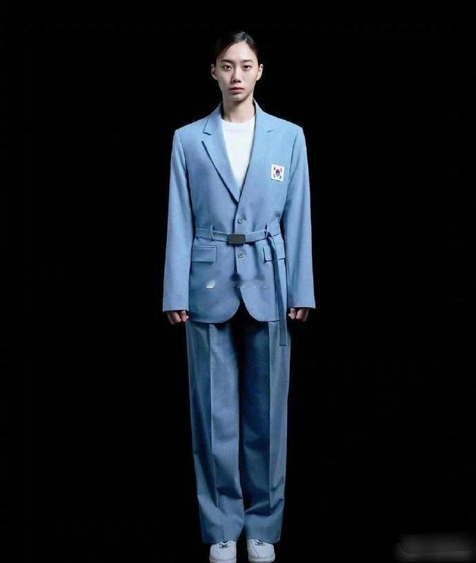 我还以为是假的，结果是真的：巴黎奥运会韩国队服​​​