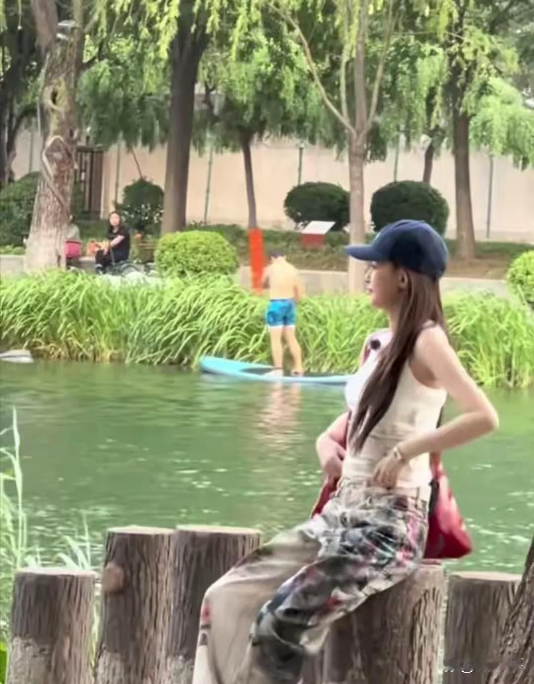 总算⁠明白董子健为啥离婚﻿了﻿。