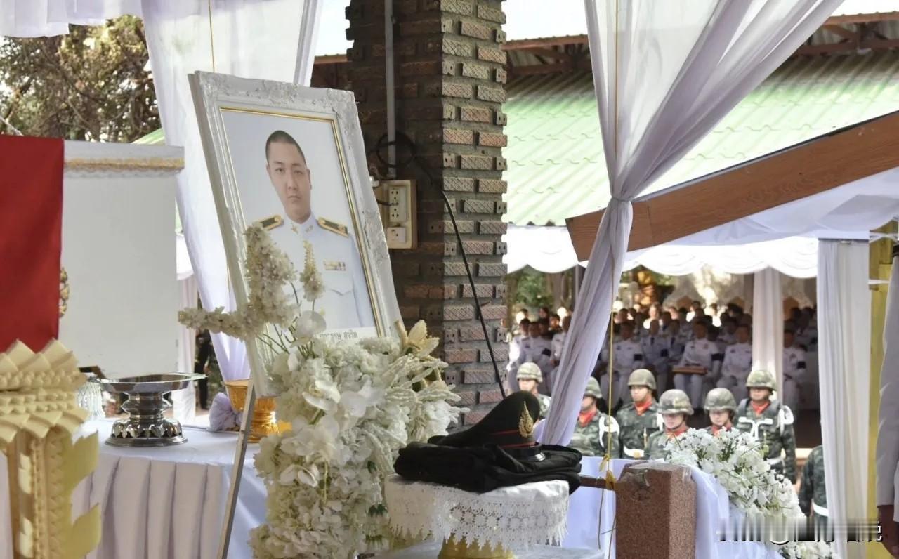 泰柬边境冲突中阵亡士兵及其家属的抚恤标准，两国间存在高达15倍的巨大差距。?