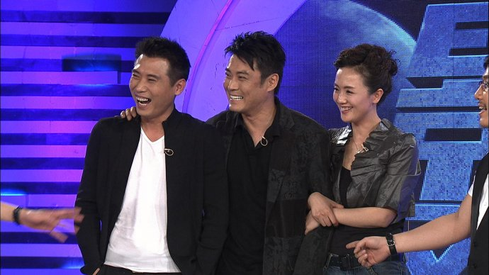 当年，李乃文和辛柏青几个去吃自助餐，28块钱一位，四个人吃得很尽兴，然而第二天再