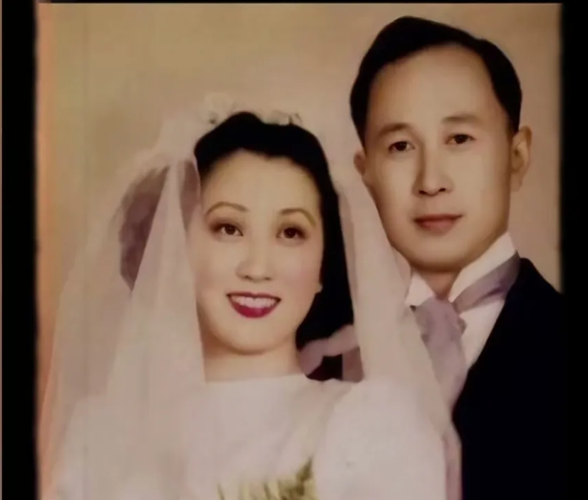 钱学森我父亲是蒋百里，我表弟是金庸，我丈夫是钱学森，你说我是谁？21世纪的今