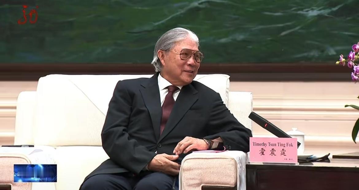 7月28日，亚奥理事会第一副主席霍震霆一行，在哈尔滨。