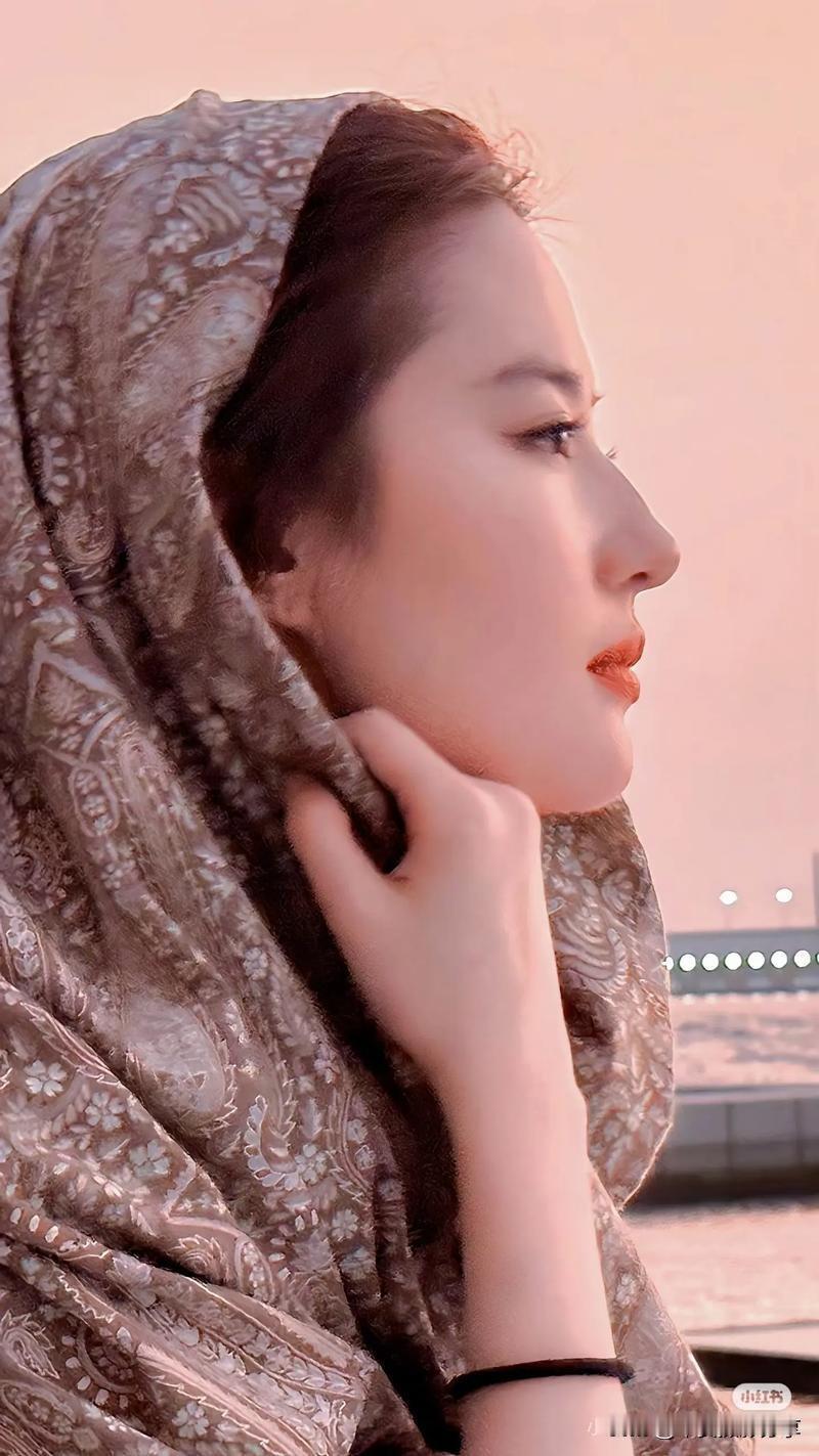 刘亦菲什么样的美女才是最美的呢刘亦菲超美的照片有哪些生活怎样才叫完美刘亦菲