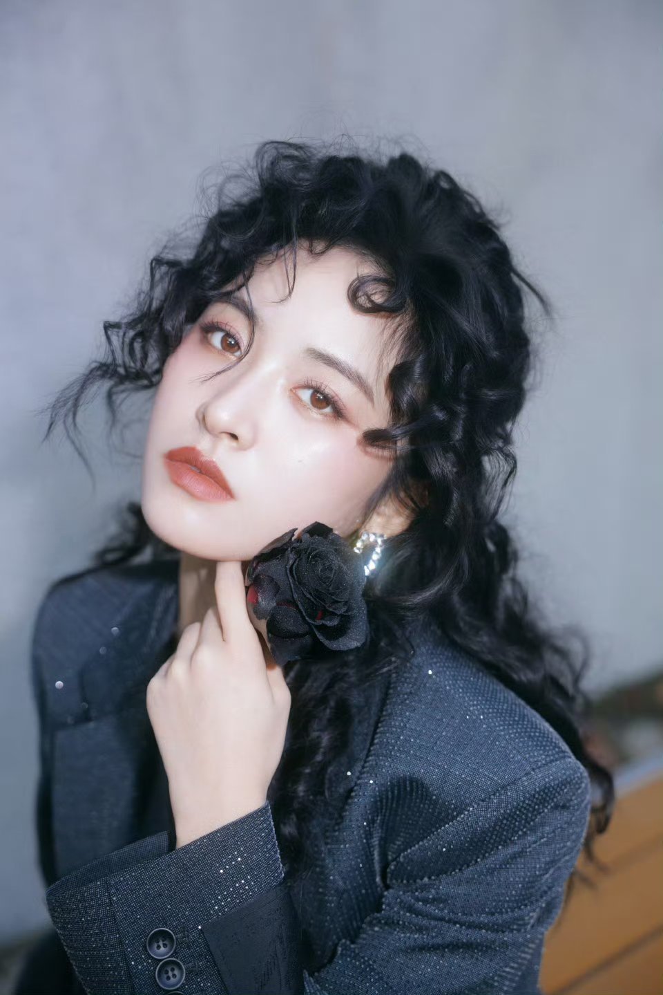 沈月～～沈月沈月