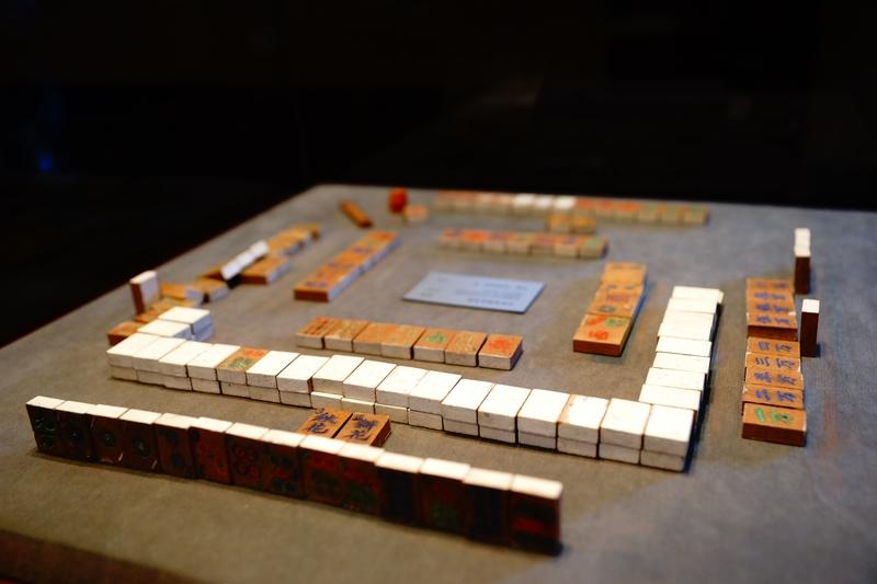 有一回我打麻将，三家都叫牌8饼。这时，有个人从外面进来，没叫牌的那个人便问进来的