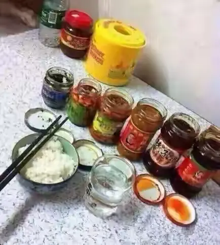 每顿饭都是六个菜，有钱人世界你们不懂