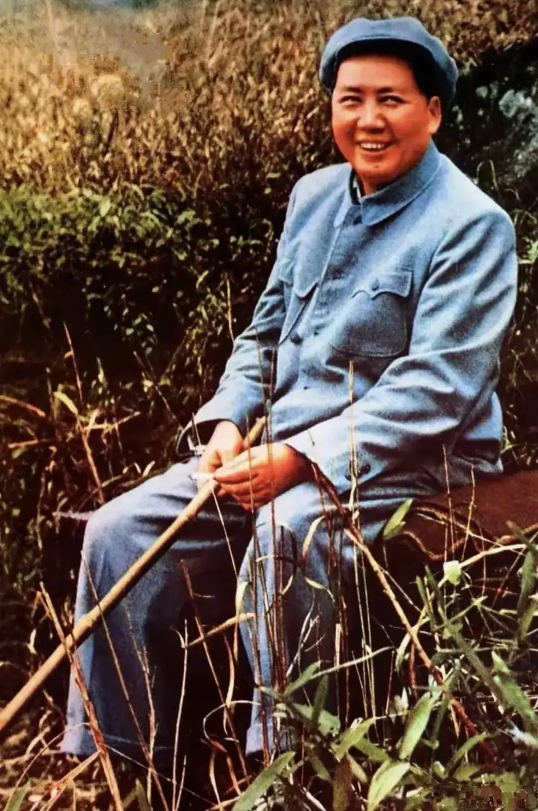 千古伟人，不拘一格，融入自然，浩气长存，欲与天公试比高。