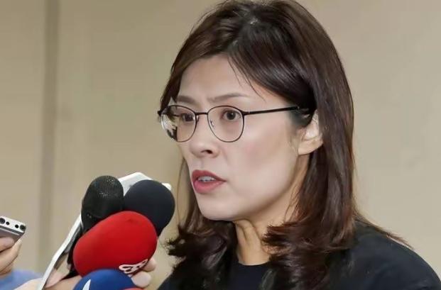 最新民调，郑丽文支持率4%，其想要在2028年赢得大选，几乎没有可能了，她来了一