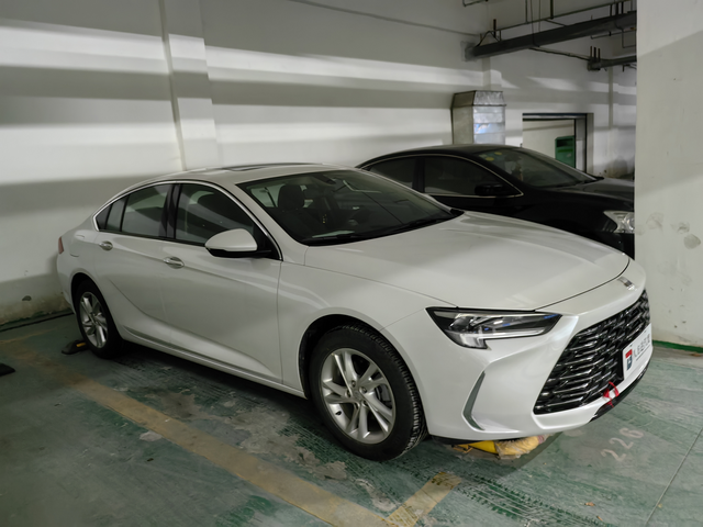 24款君威1.5T实话实说提车半个月，一千多公里，没毛病，1.5T动力足够了,