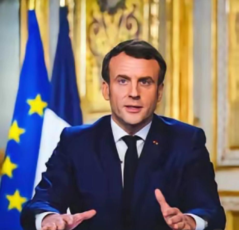 马克龙这次来咱们这儿，算是彻底被成都的烟火气给圈住了！早上出门跑步的时候，正好遇