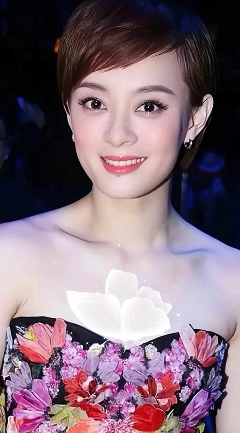 听说新版《红楼梦》中，王熙凤的扮演者是孙俪。不知咋的，总觉得差点啥，就像一道上等