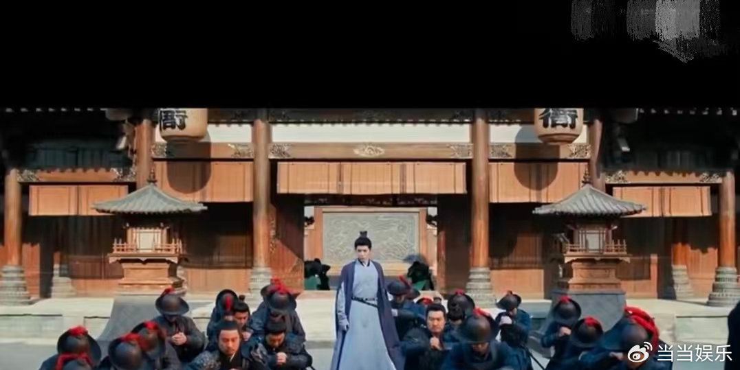 李怀安在《逐玉》里那场结拜戏，直接把观众刀傻了。表面是认兄妹，实际是亲手把自己那