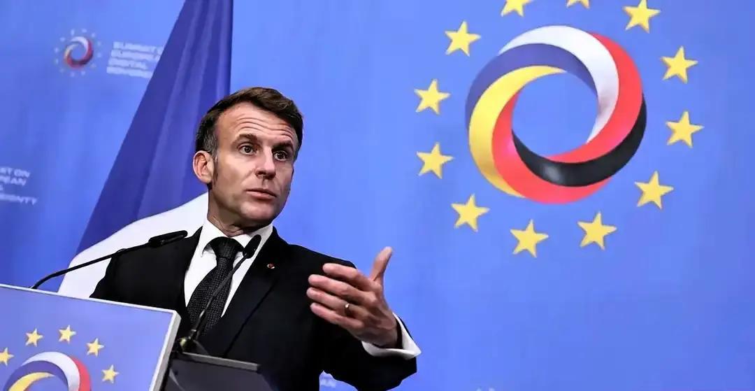 果不其然。马克龙12月3日至5日带夫人来华，时间卡在冬至前夕，连北京加成都，绝