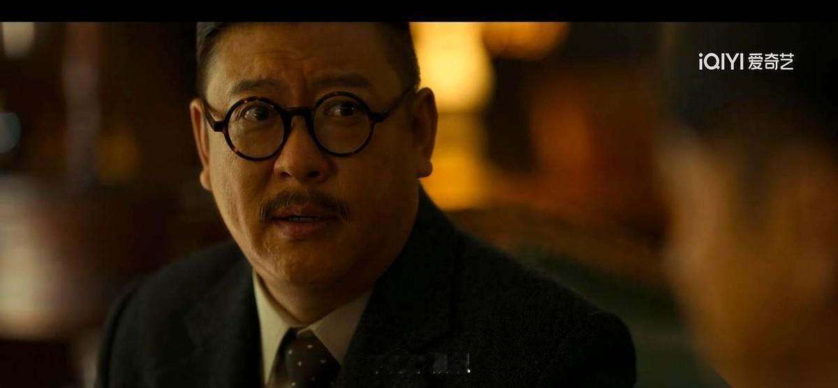 《八千里路云和月》里，廖丰年办了两件“大善事”。先把人老丈人从大牢的草堆里捞出