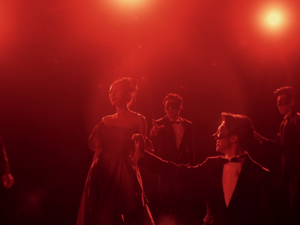 王子文你在剧里加了什么现偶天花板级表演✨！王子文不浮夸、不做作，用细腻微表情撑起