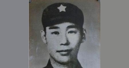 1979年2月的时候，姜利民偷偷摸摸的来到了越军阵地。本来没人发现他，但不料他却