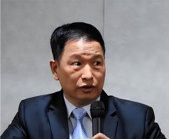 “台空军”退役副司令:若两岸开战就在福建打,别拿台湾当主战场