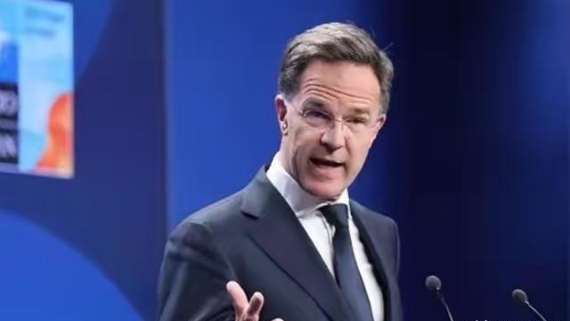 北约宣布了！据法新社报道，北约秘书长吕特在访问德国演讲中表示，中国成为了俄罗斯的