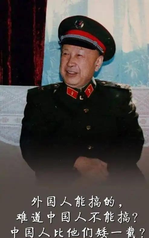 在网络上，有许多网红游离在我国各地，凭着对我国唱赞歌博取了大量流量。比如著名的