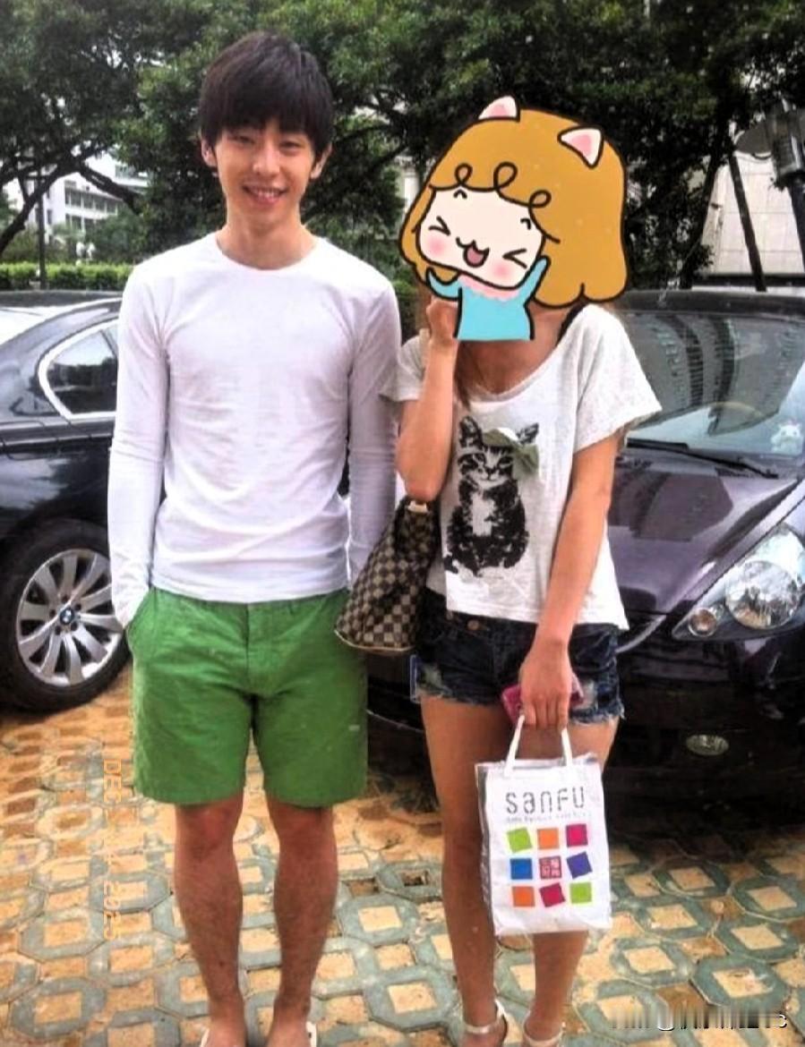 说实话，混娱乐圈混成他这样！人品极好得不到尊重，真挺让人心酸的他在没戏拍