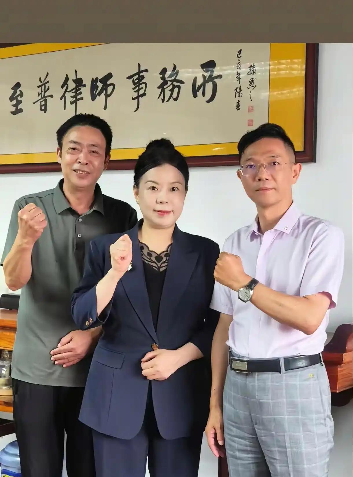 姚爸拍案而起，当庭怒斥小熊，你骂谁？在626会场上，小熊使出浑身解数，不停辱骂