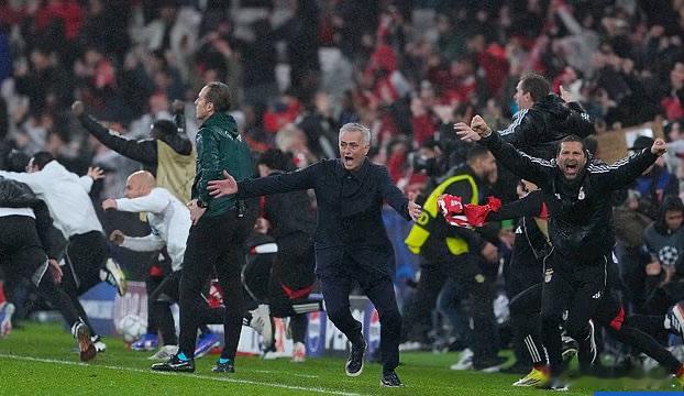 穆里尼奥一人搅乱欧冠全局这粒门将头球绝杀，不止是逆天改命，更是穆里尼奥“为胜利