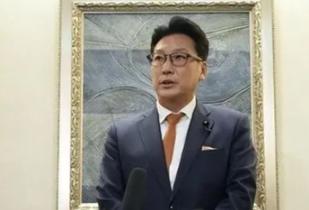 2026年北京香山论坛，上演了一幕极为罕见、极具张力的场面。台下座无虚席，汇