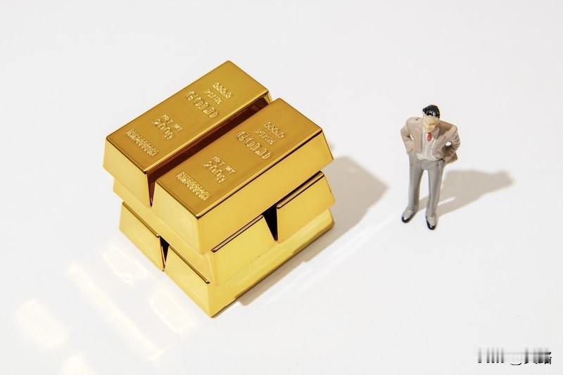 黄金白银真的彻底涨疯了！12月23日，贵金属市场迎来“集体狂欢”，多个品种刷新历