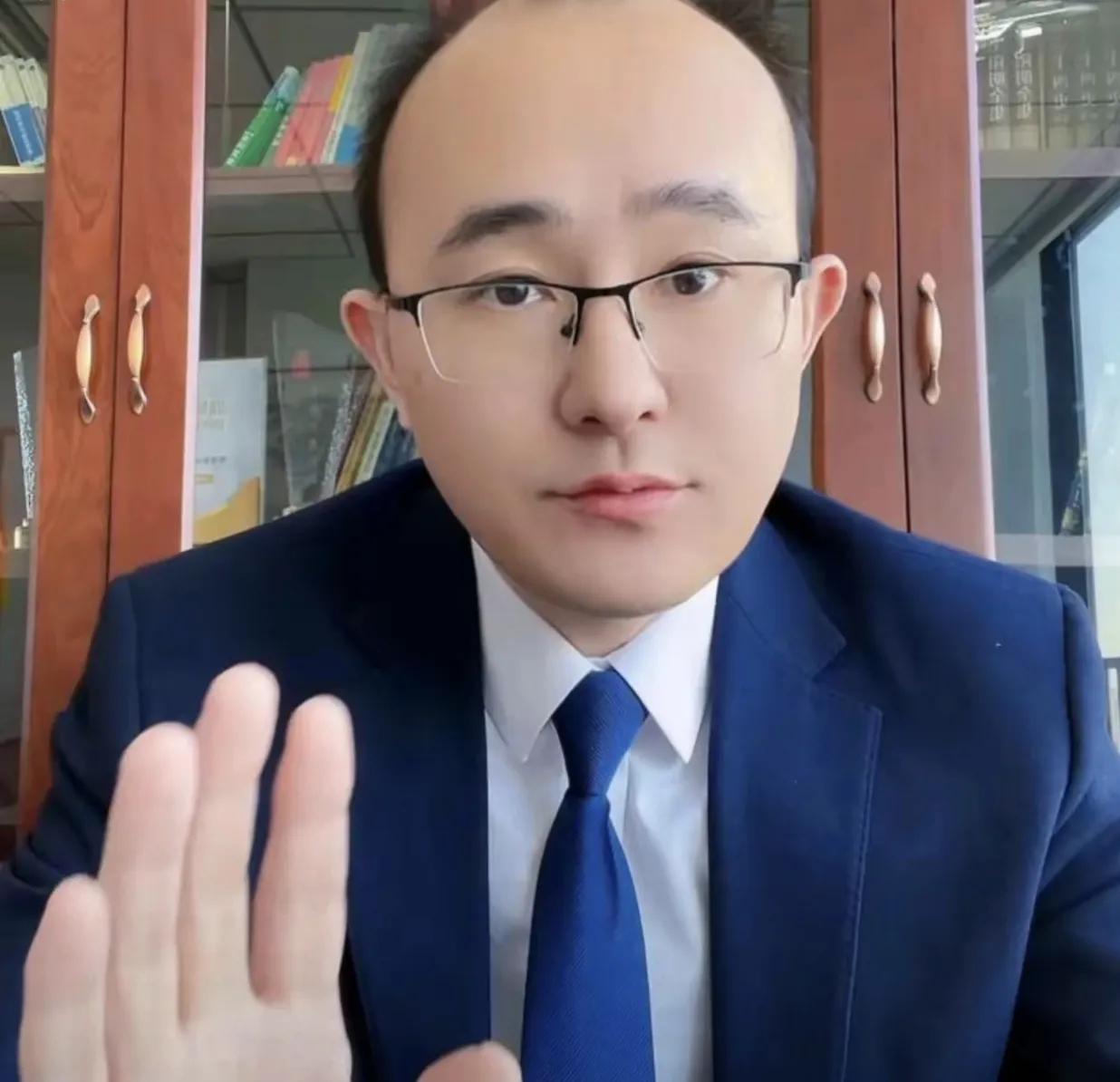 家人们，下午好，姗姗看到大家这几天都非常气愤，关于52之事，北京谢律发文称：到底