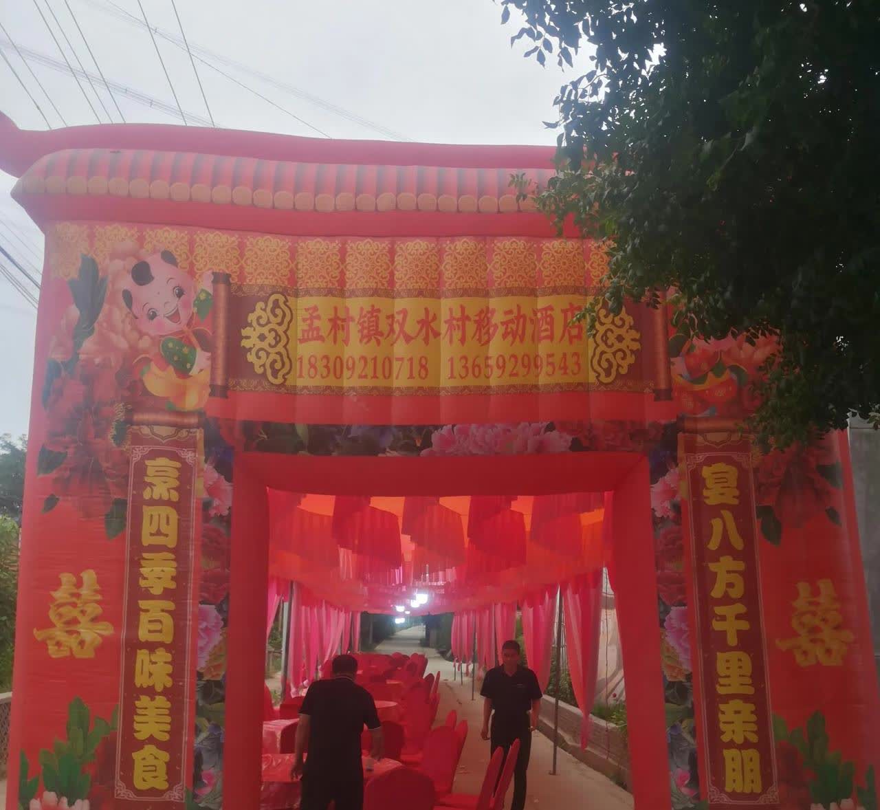 火起来的“服务队”现在的农村，年轻人越来越少，偌大村子成