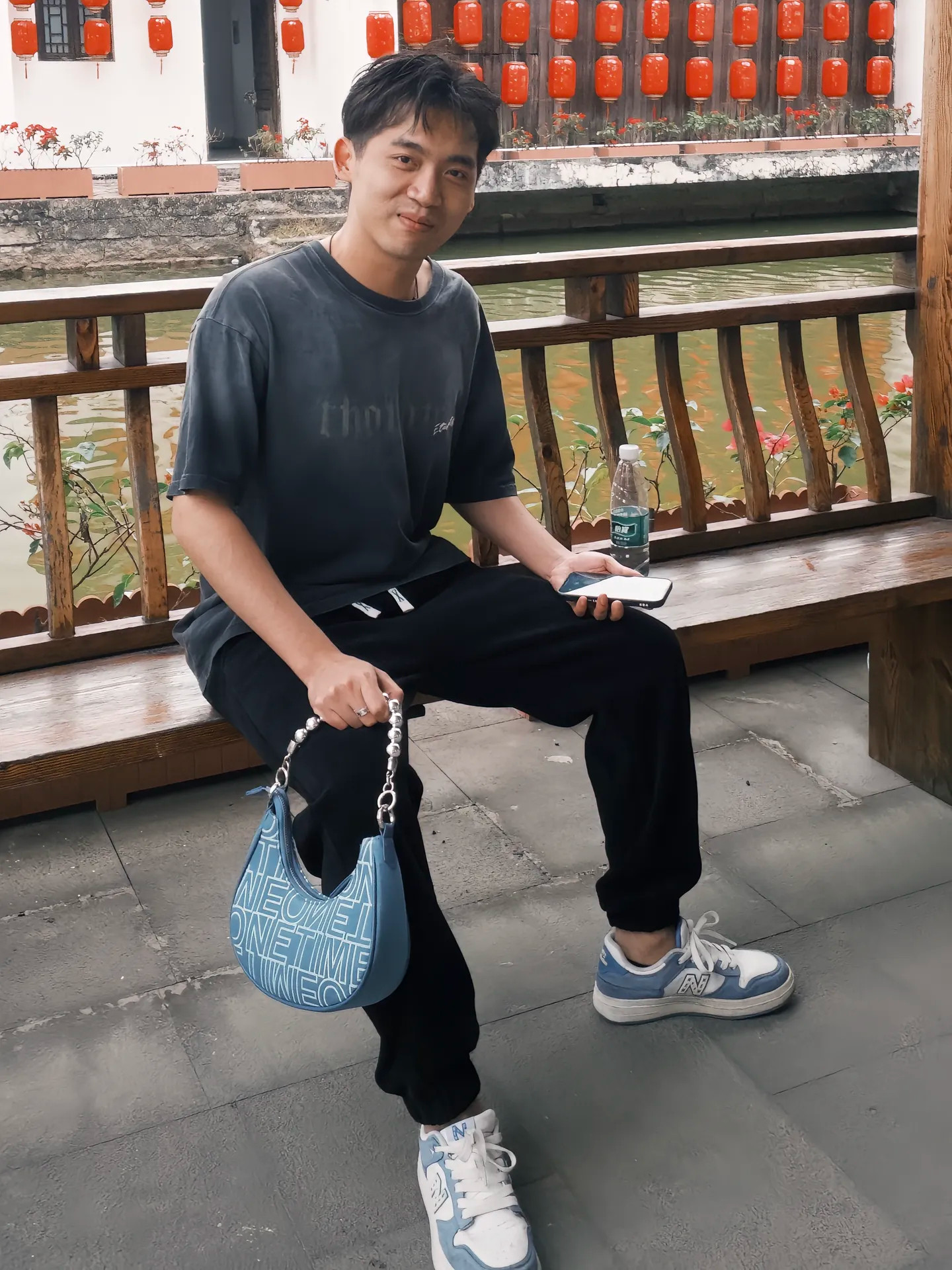 寻人启事肇庆小伙子4月15号凌晨在广宁县宾亨镇罗汶村走失​​​
