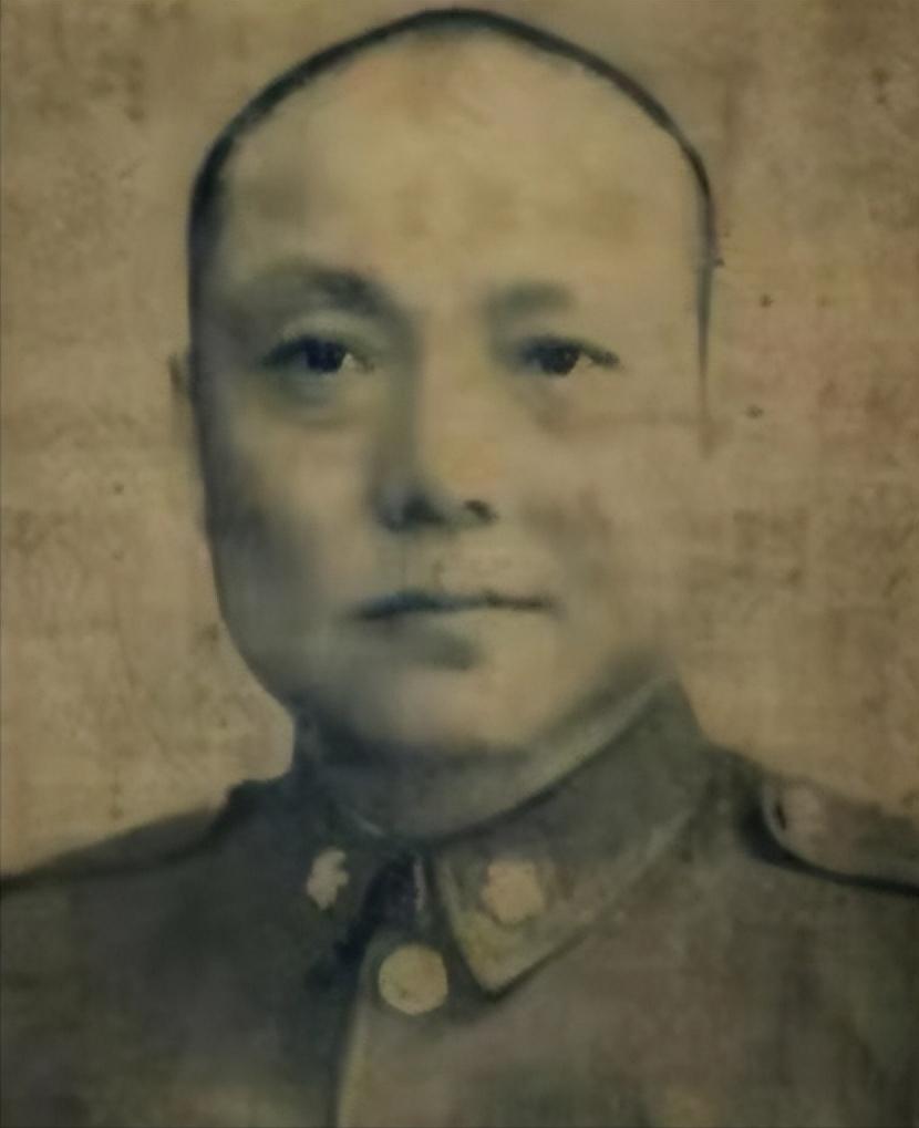 1956年，傅作义几次请求毛主席释放陈长捷，也几次去功德林探望他，然而陈长捷每次