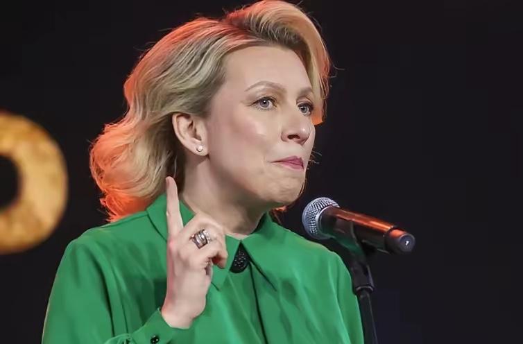 俄乌预演的“窒息战”：美国连环坑瞄准台海？中国早已破局俄罗斯的警告绝非危言耸