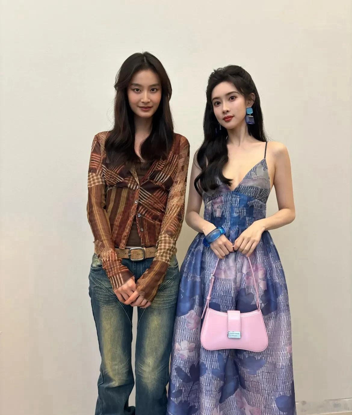 不愧是明星，气场就是比普通人大。