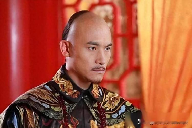 豪格的一生可以说是被两个女人毁了，一个是他的母亲一个是他的妻子豪格生母乌拉那