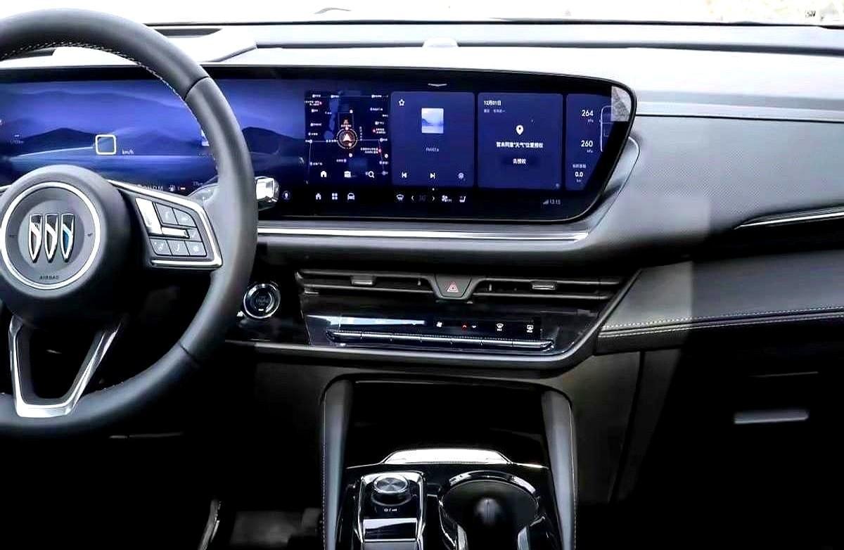 25款昂科威Plus车主小宋这两天在社群里连发吐槽帖，他说自己提车才半年还在新鲜