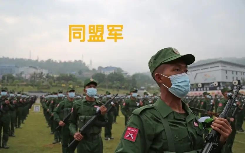 6月17日-1同盟军在敏昂莱开启外访当天释放近200名缅军战俘人民防卫