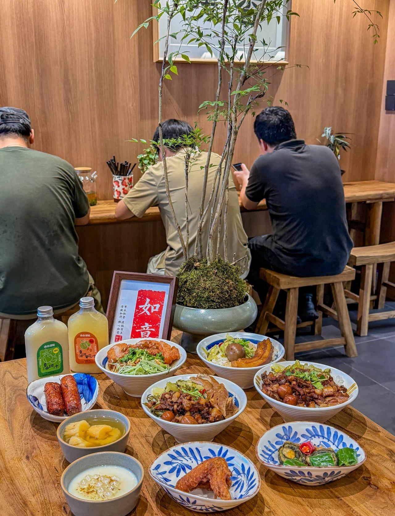 京溪！！蕞害怕倒闭的一家！！在京溪挖到一家超有氛围的bistro！白天是温馨