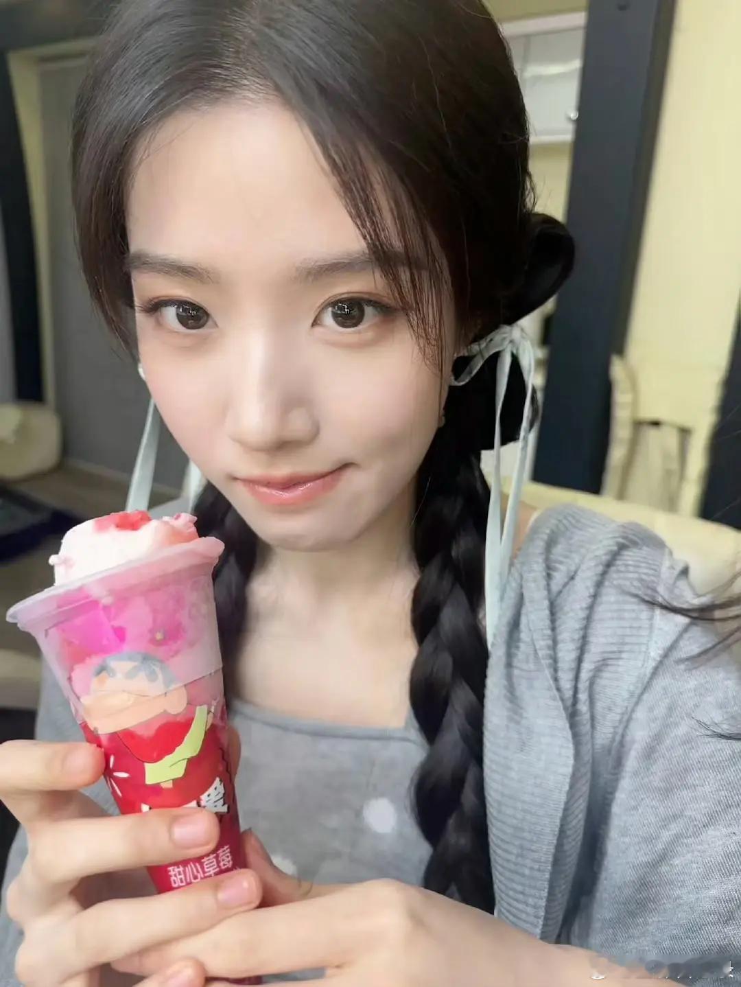 卢昱晓太可爱了