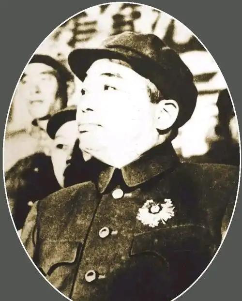 朝鲜战场面对李奇微，彭总说出一句话：“我真的害怕了。”1951年，李奇微接手